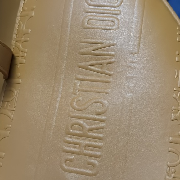 Dior Orange Saddle Bag - Picture 4 of 7